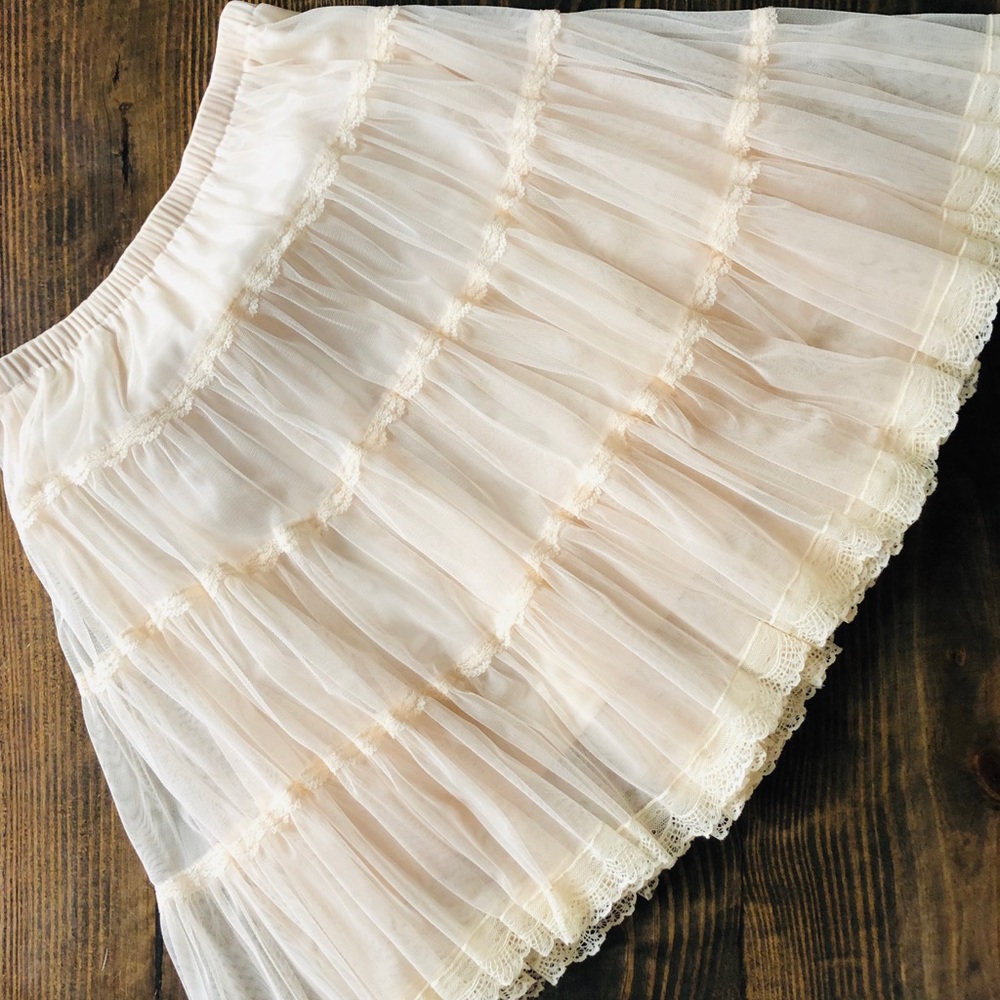 Basic + PROUD Mini Tulle Skirt 🙋🏽‍♀️